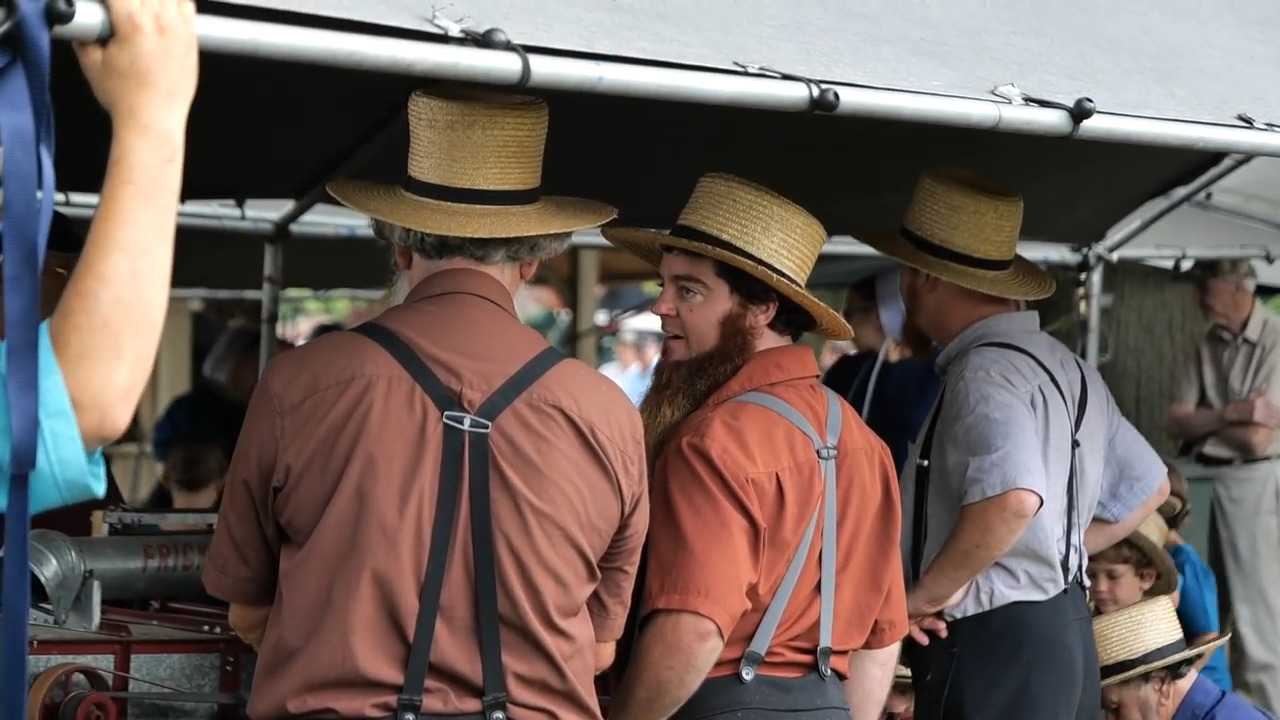 Амиши в США: мужчины носят бороду, но НЕ носят усы